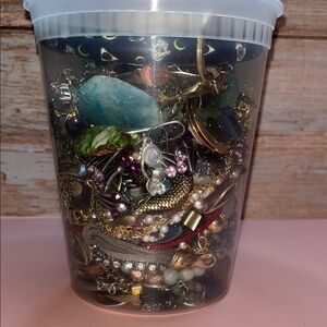 Mystery Jewelry Tub